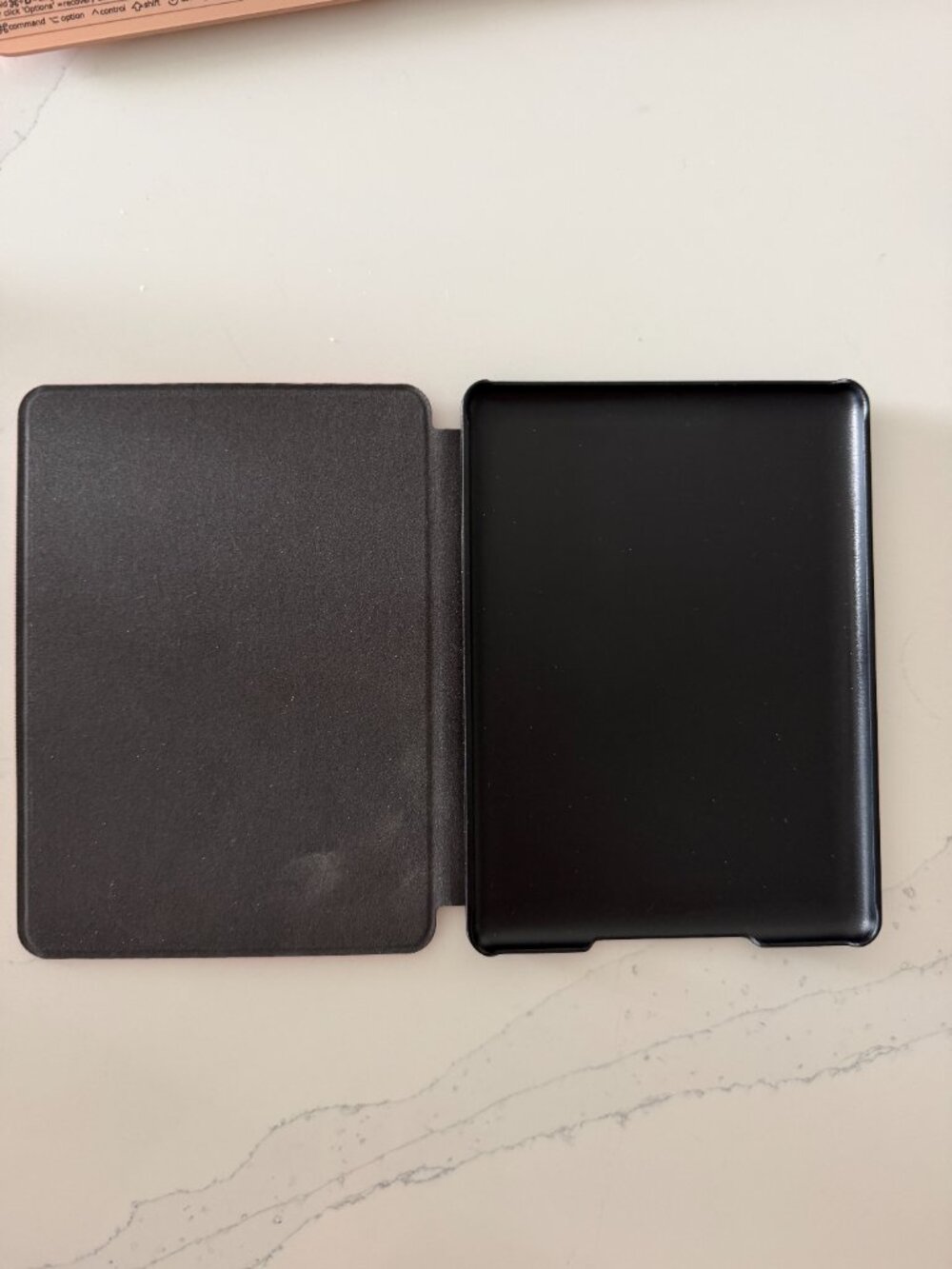 Kindle Case - Picture 2 of 4